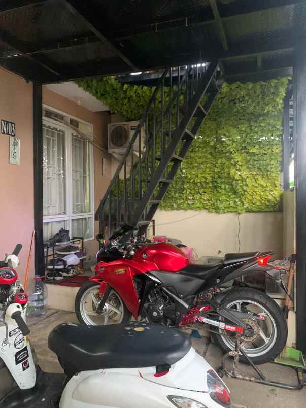 dijual rumah puri nusa asri serua