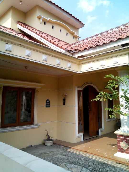 dijual rumah puri surya jaya