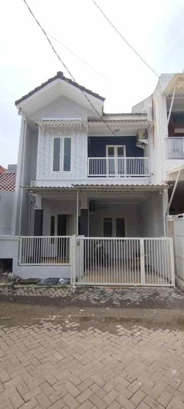 dijual rumah purimas