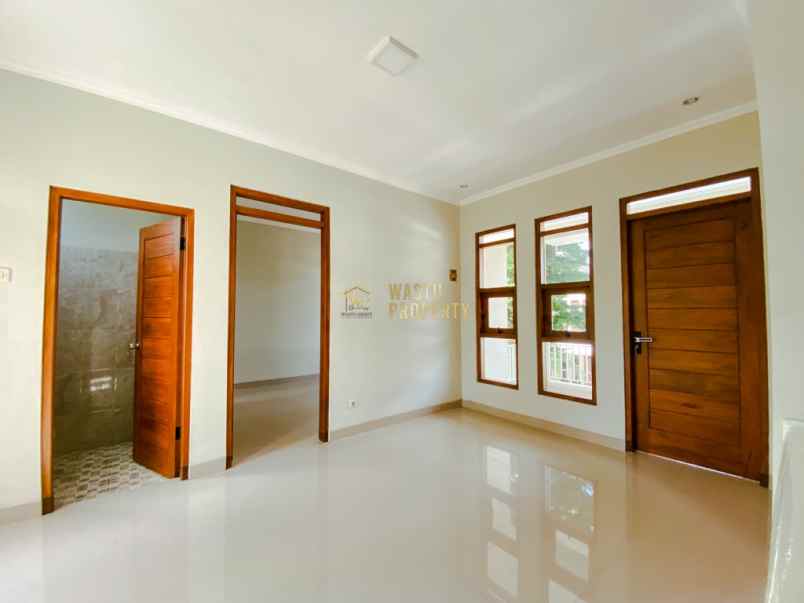 dijual rumah purwomartani kec kalasan