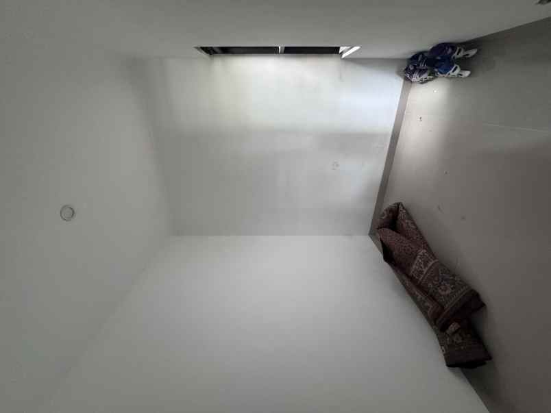 dijual rumah qianna residence 2