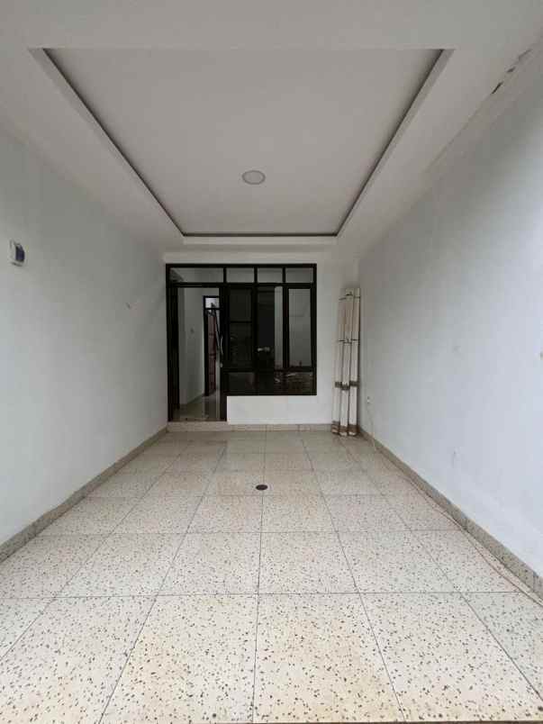 dijual rumah ragajaya citayam