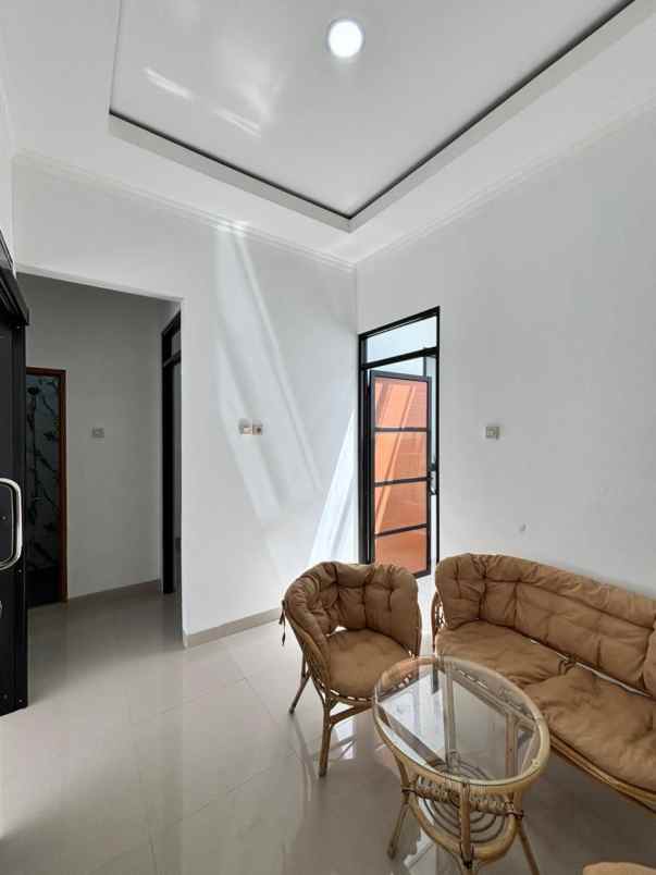 dijual rumah ragajaya citayam