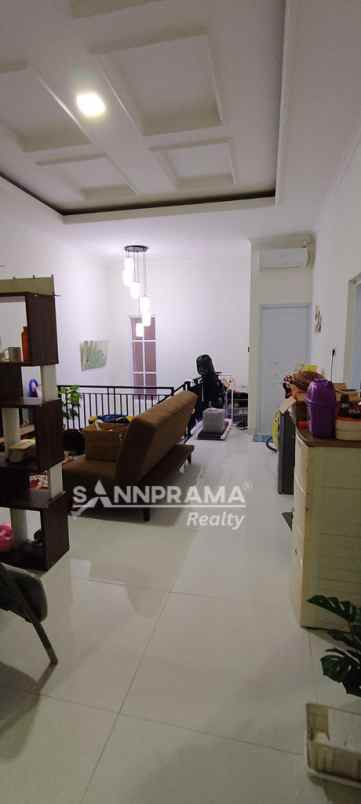 dijual rumah rangkapan jaya baru