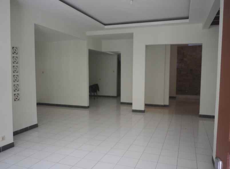 dijual rumah rangkapan jaya baru