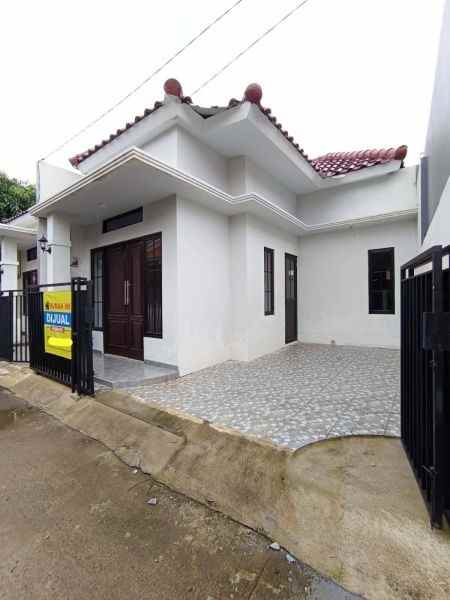 dijual rumah rangkapan jaya depok