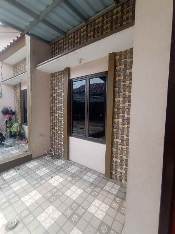 dijual rumah rawadenok cipayung depok