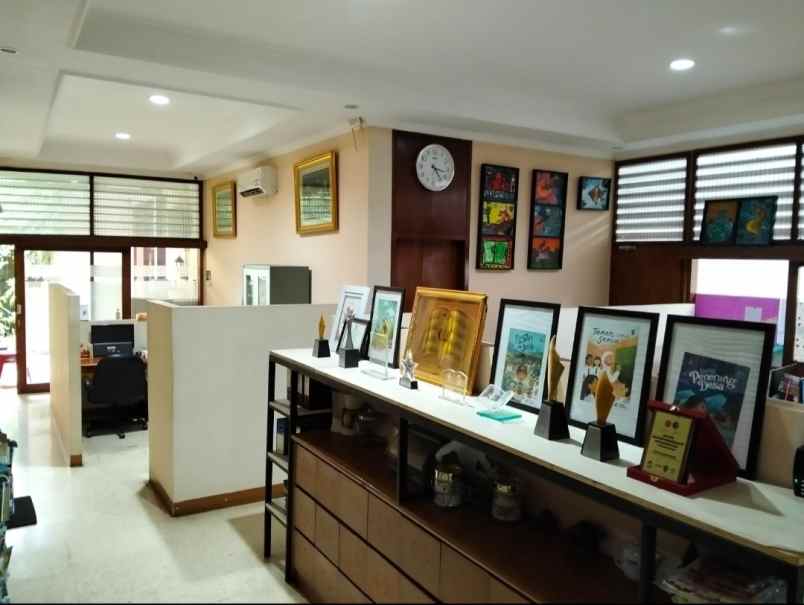 dijual rumah rawamangun pulo gadung