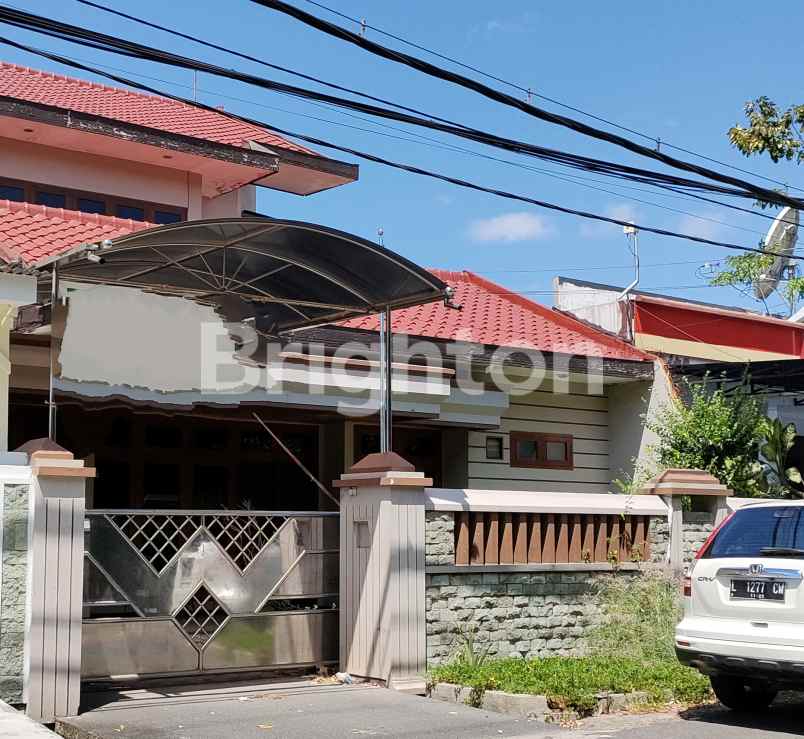 dijual rumah raya manyar tirtoyoso