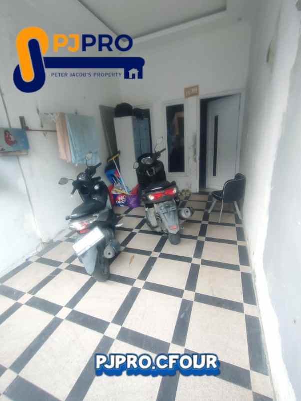 dijual rumah rorotan