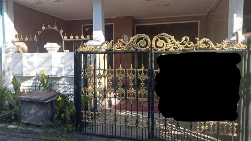 dijual rumah rungkut