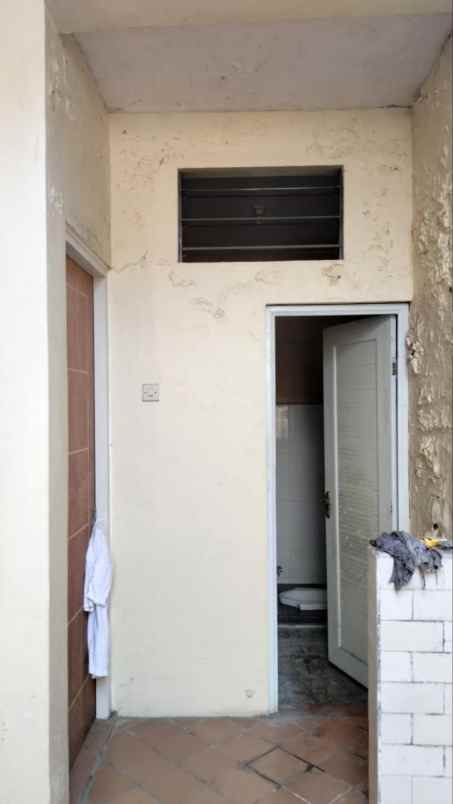 dijual rumah rungkut asri