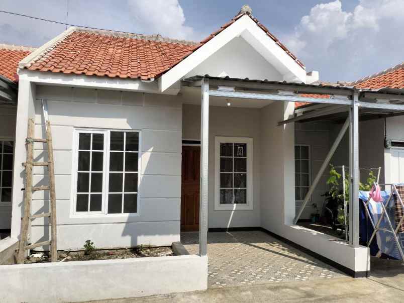 dijual rumah sangkanhurip