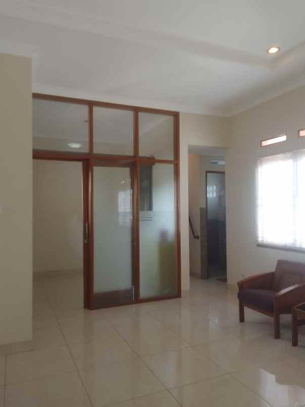 dijual rumah sangkuriang