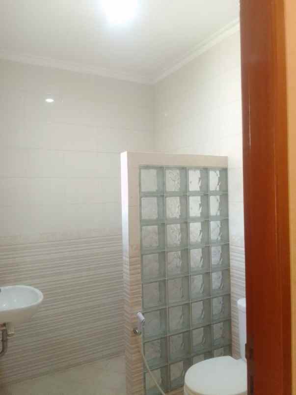 dijual rumah sangkuriang