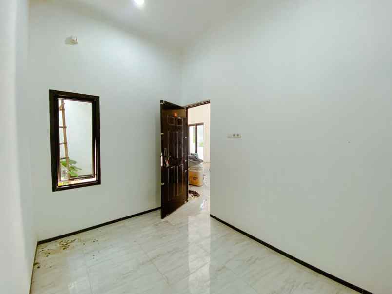 dijual rumah sedayu bantul