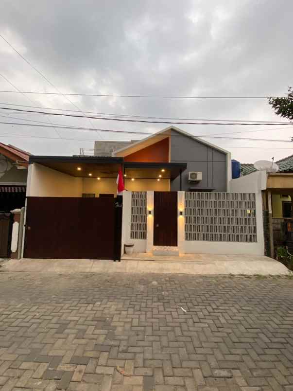dijual rumah siap huni puri nirwana 2 cibinong