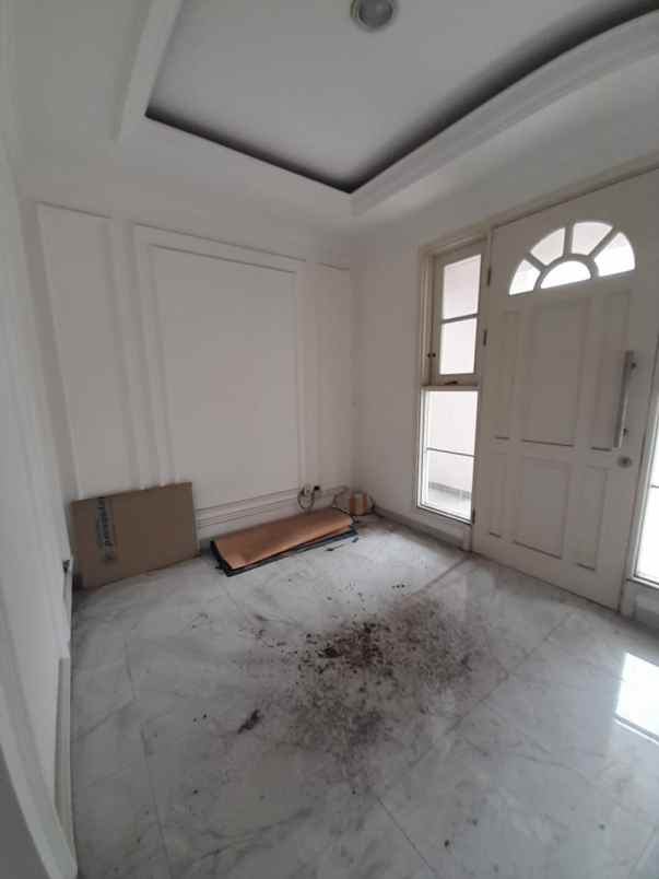 dijual rumah sudah renov cluster andara suvarna sutera