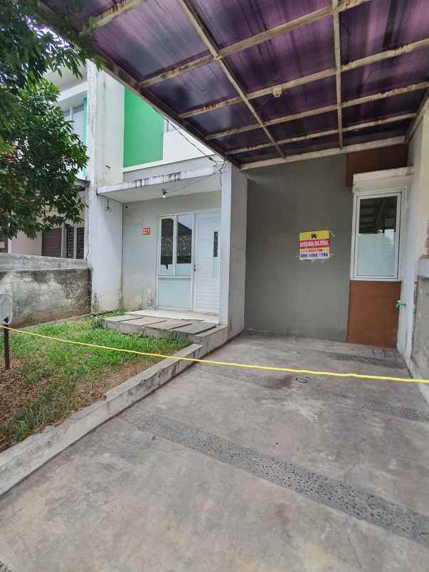 dijual rumah talaga bestari cluster fluora 2 lantai