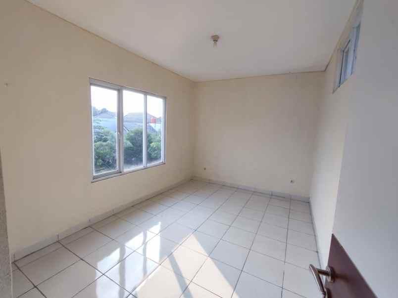 dijual rumah talaga bestari cluster fluora 2 lantai