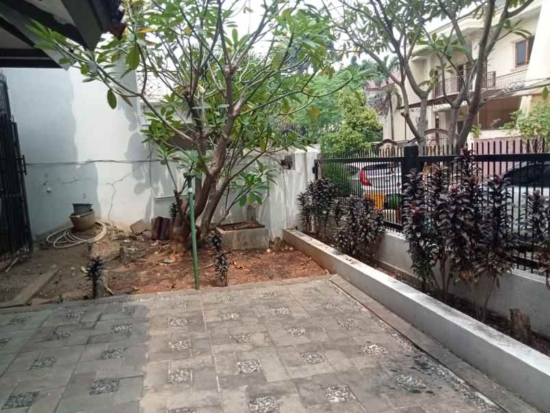 dijual rumah taman villa baru pekayon