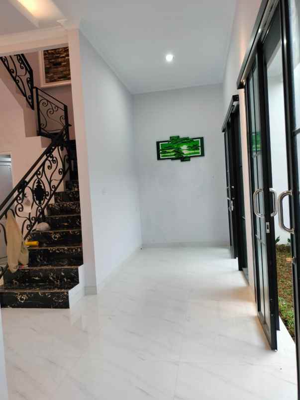 dijual rumah tamanhas durian