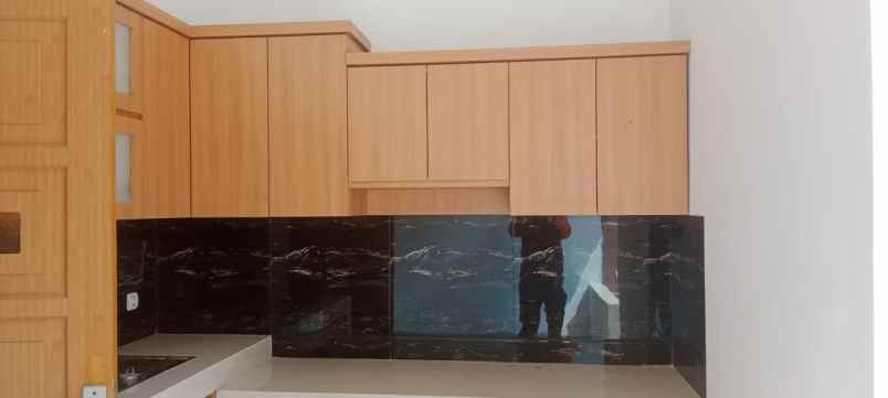 dijual rumah turangga buah batu bandung