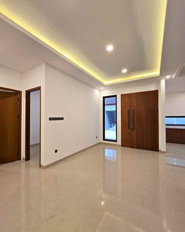 dijual rumah villa meruya jakbar