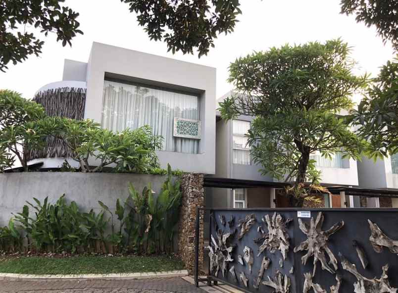 dijual rumah villasa townhouse setu kec