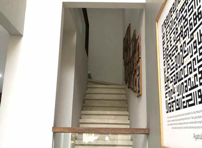 dijual rumah villasa townhouse setu kec