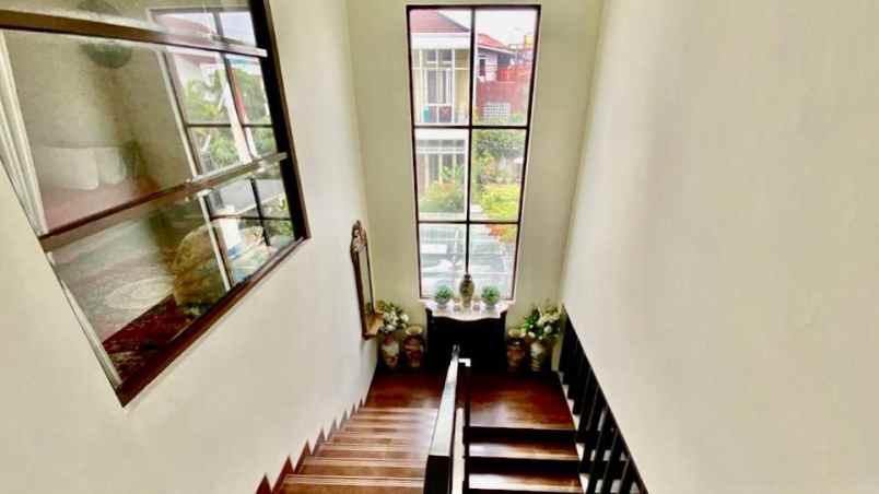 dijual rumah warung buncit pancoran