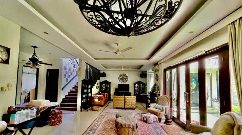 dijual rumah warung buncit pancoran