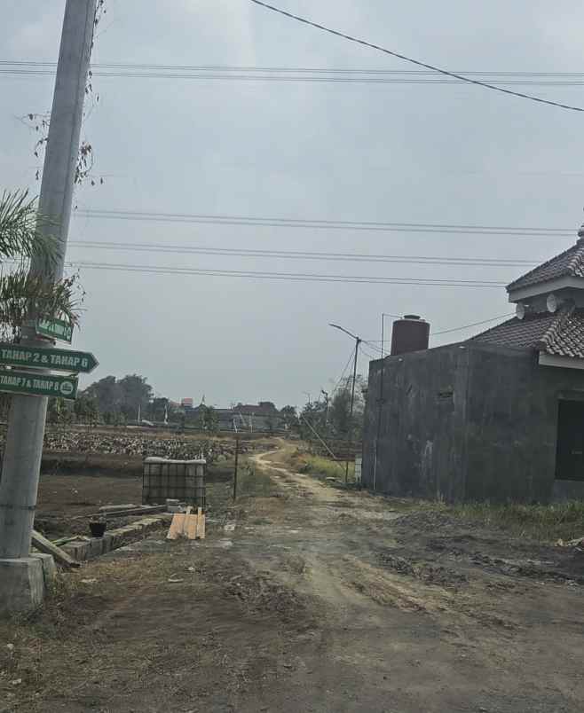 dijual tanah desa slempit kec kedamean