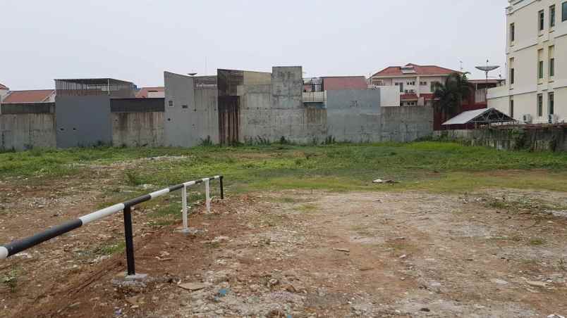 dijual tanah jalan boulevard raya