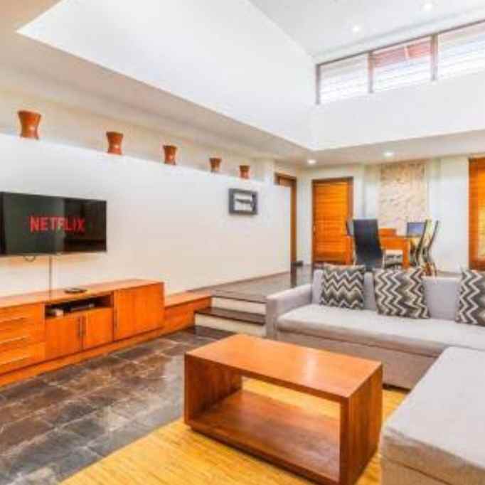 dijual villa nuansa utama
