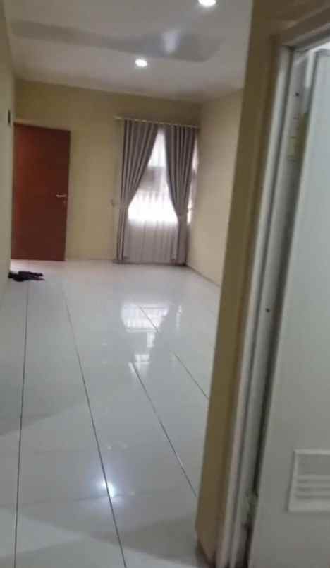 dikontrakan 1 rumah dalam cluster di margahayu raya