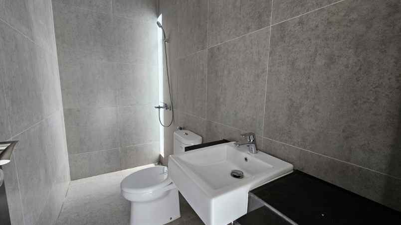 disewa rumah siaphuni di wisteria metland menteng