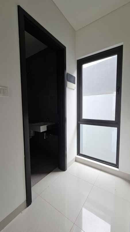 disewa rumah siaphuni di wisteria metland menteng