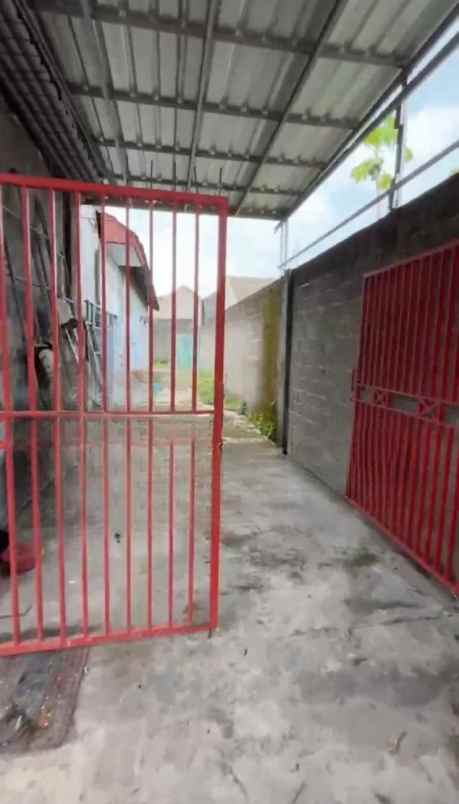 disewakan gudang tempat usaha di kertosono