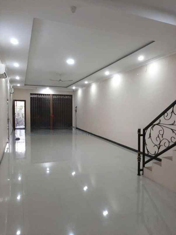 disewakan ruko di nganjuk