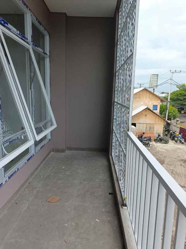 disewakan ruko gudang kantor mahendradata