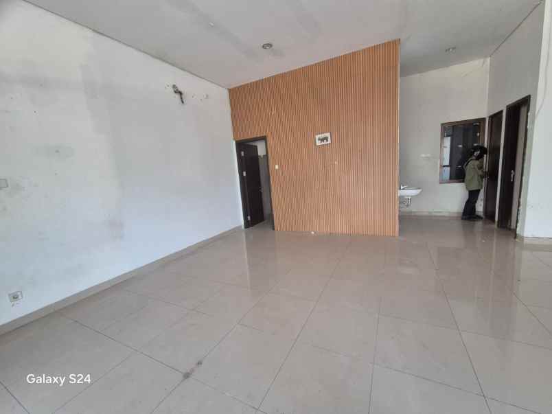 disewakan ruko gudang kantor the savoy jakarta garden city