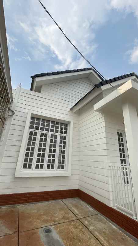 disewakan rumah jalan alternatif kota