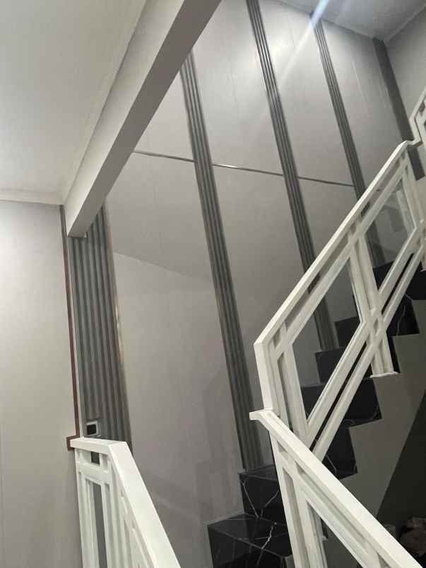 disewakan rumah jual sewa komplek griya