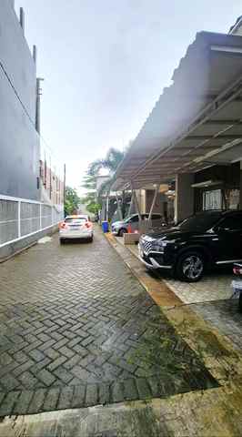 disewakan rumah kavling ui barat depok