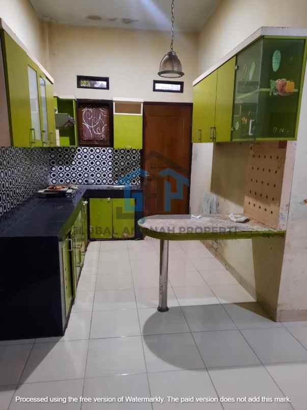 disewakan rumah pesantren
