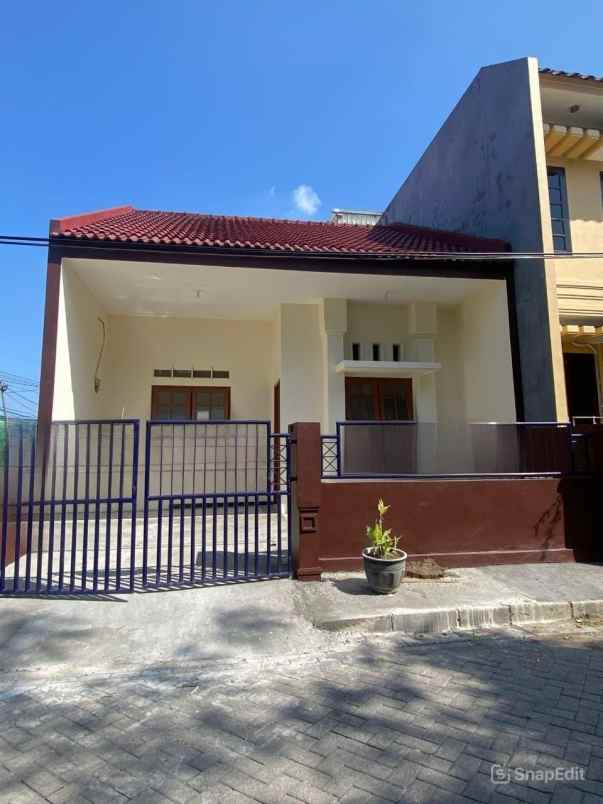 disewakan rumah puri asri