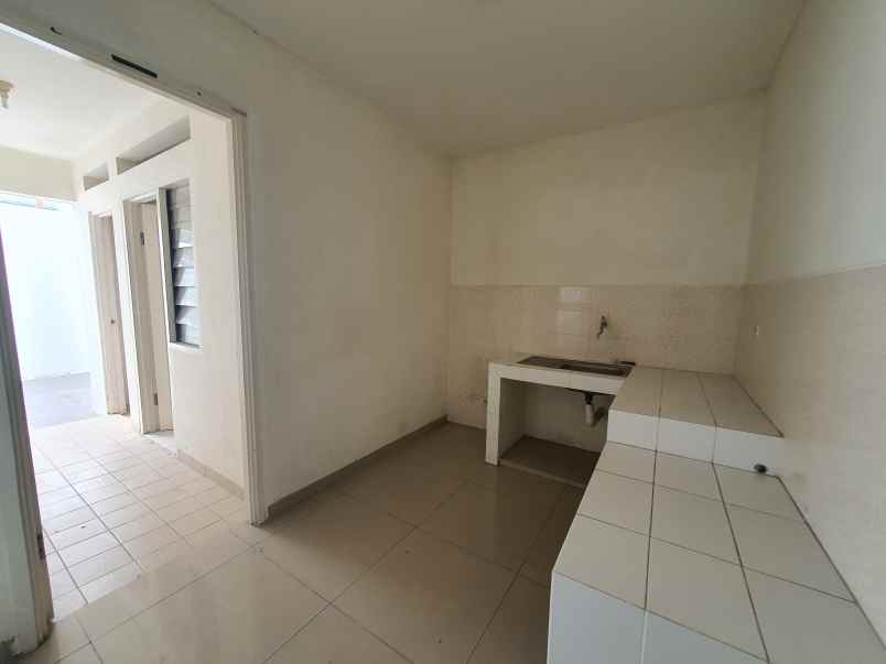 disewakan rumah suvarna sutera cluster elysia