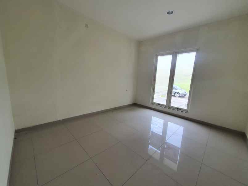 disewakan rumah suvarna sutera cluster elysia