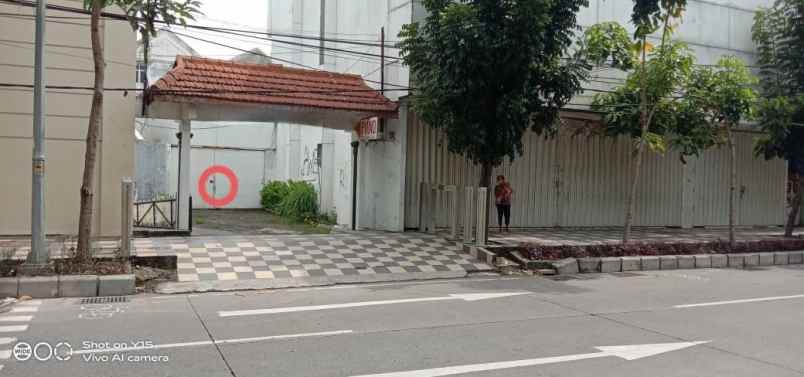 gedung mayjend sungkono strategis double access